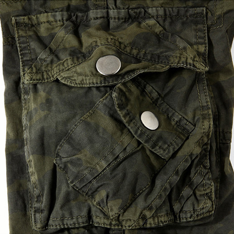 Men's Loose Multi-pockets Camouflage Casual Cargo Shorts